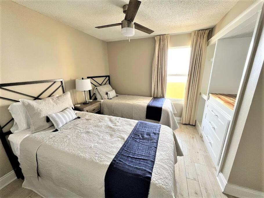 Beachfront Retreat- "The Getaway" Destin Extérieur photo